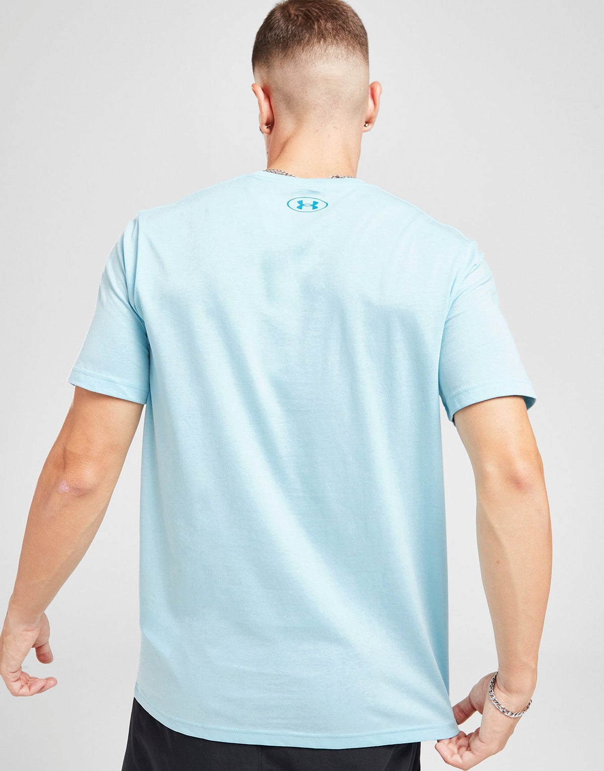 UNDER ARMOUR T-SHIRT LOGO BOX