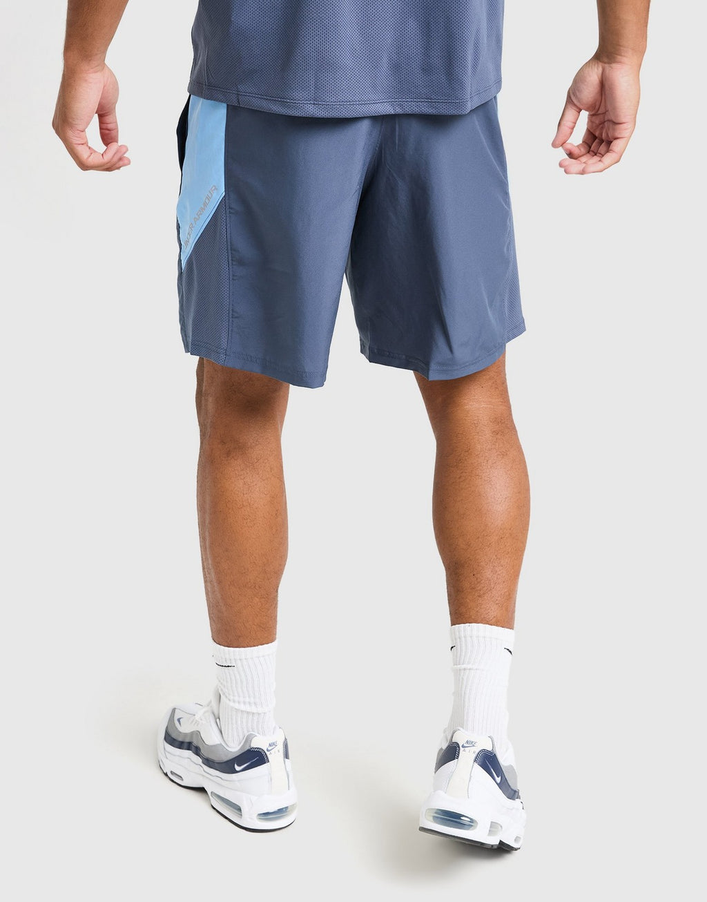 UNDER ARMOUR SHORT HYBRIDE TECH