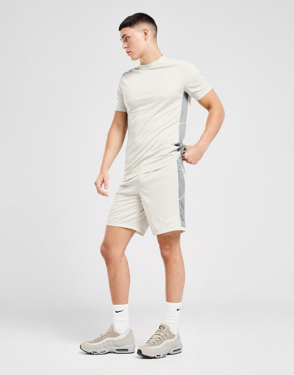 NIKE SHORT ACADEMY HOMME
