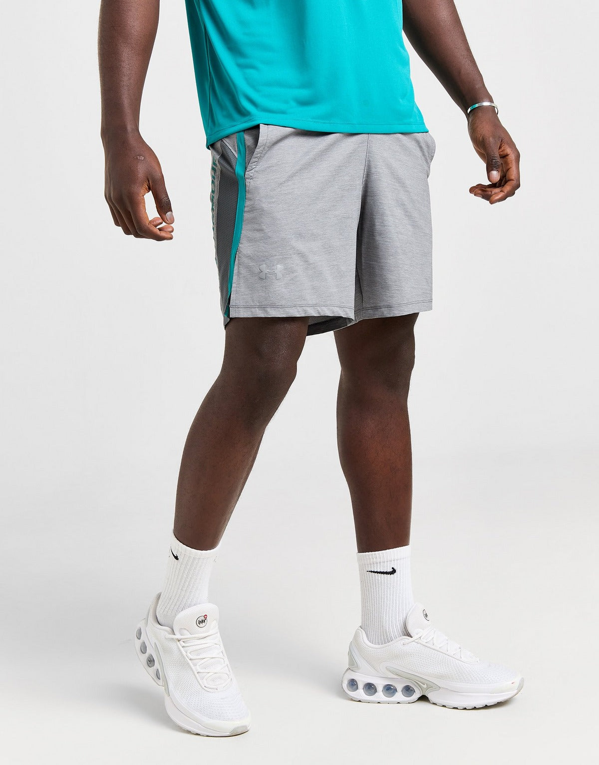 UNDER ARMOUR SHORT UA LAUNCH 7» SHORTS