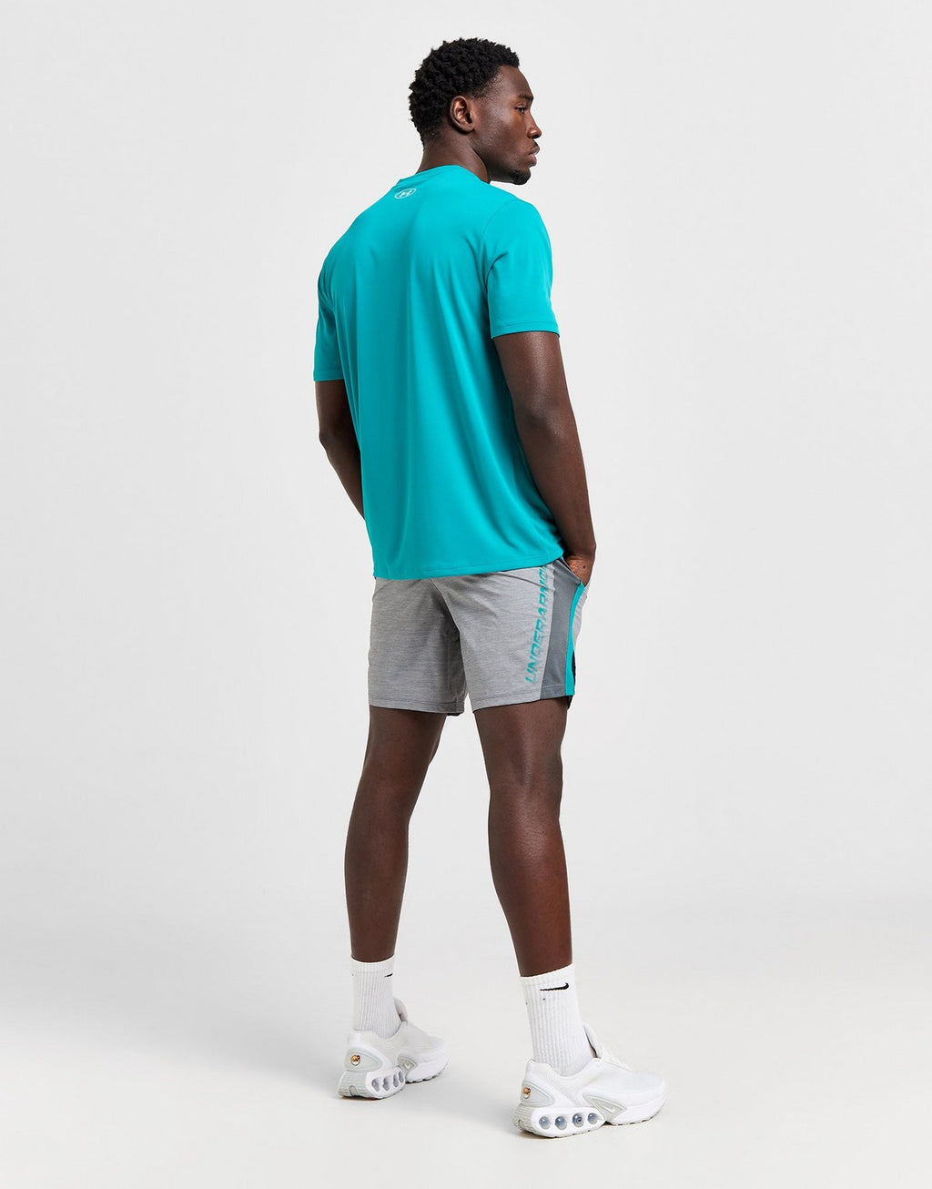 UNDER ARMOUR SHORT UA LAUNCH 7» SHORTS