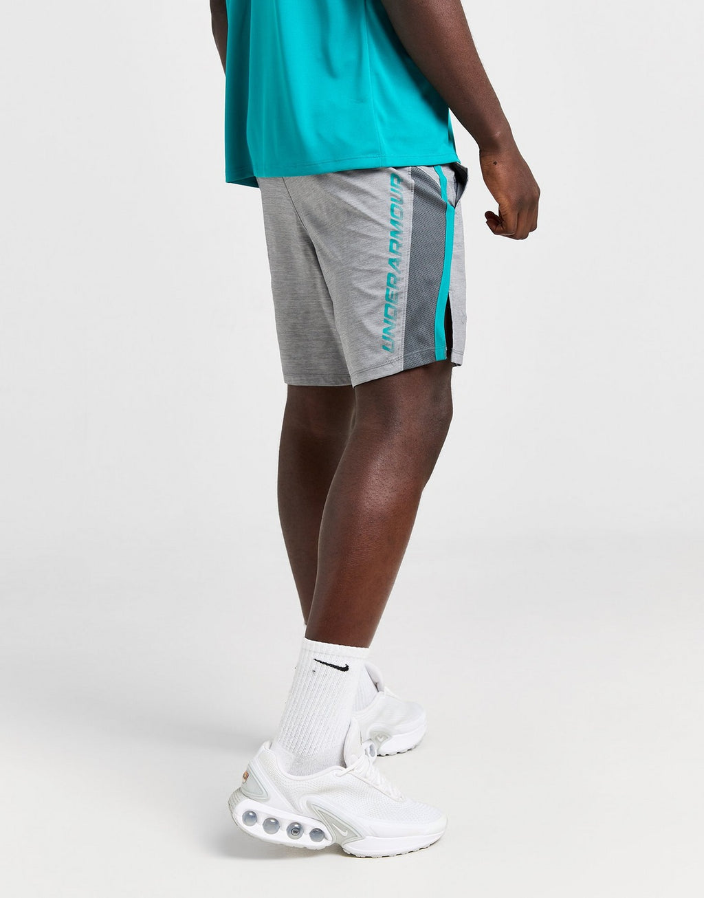 UNDER ARMOUR SHORT UA LAUNCH 7» SHORTS