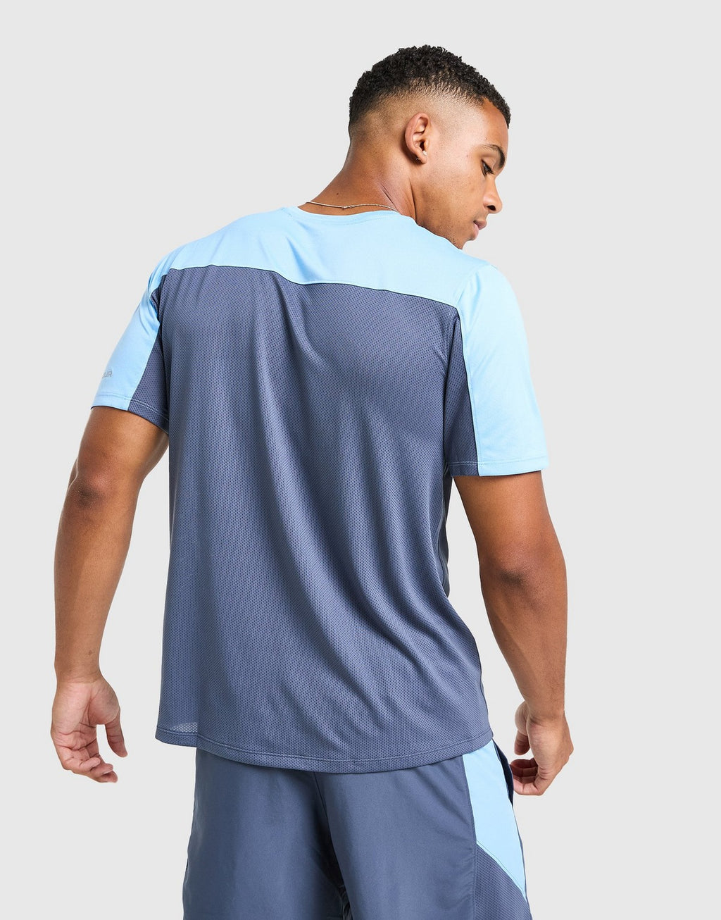 UNDER ARMOUR T-SHIRT HYBRIDE TECH