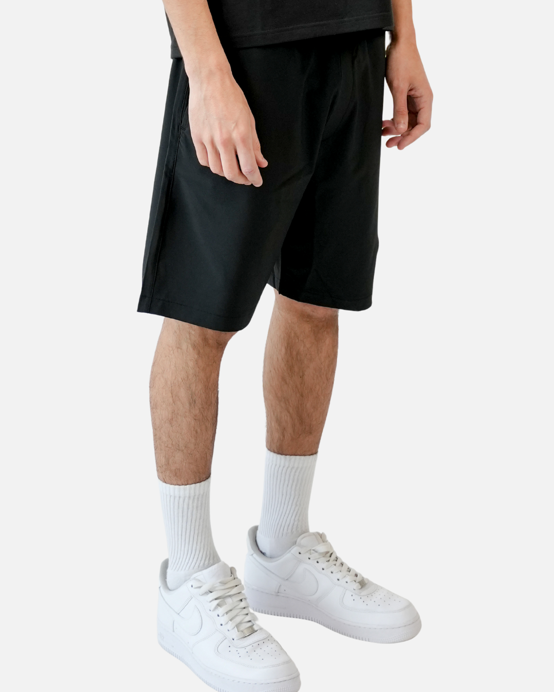 SHORT HELVETICA CAPRI