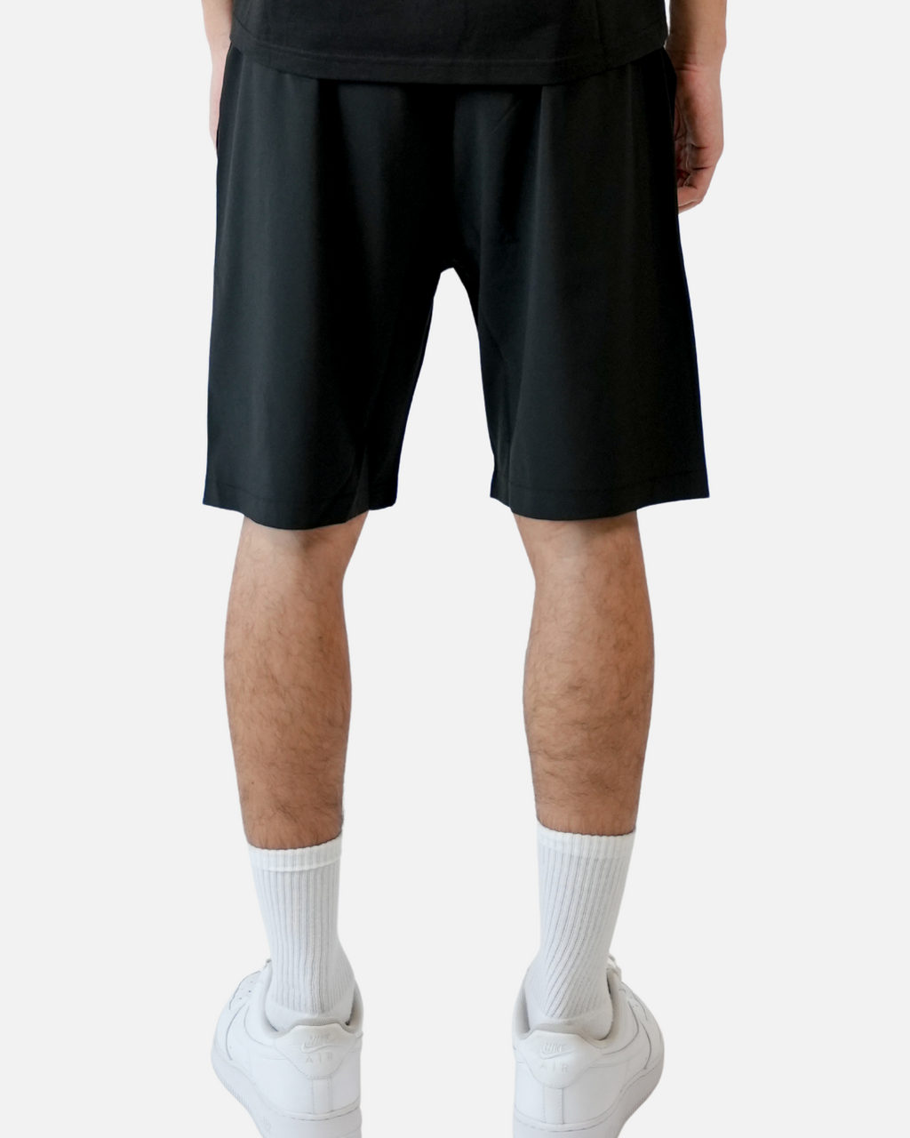 SHORT HELVETICA CAPRI