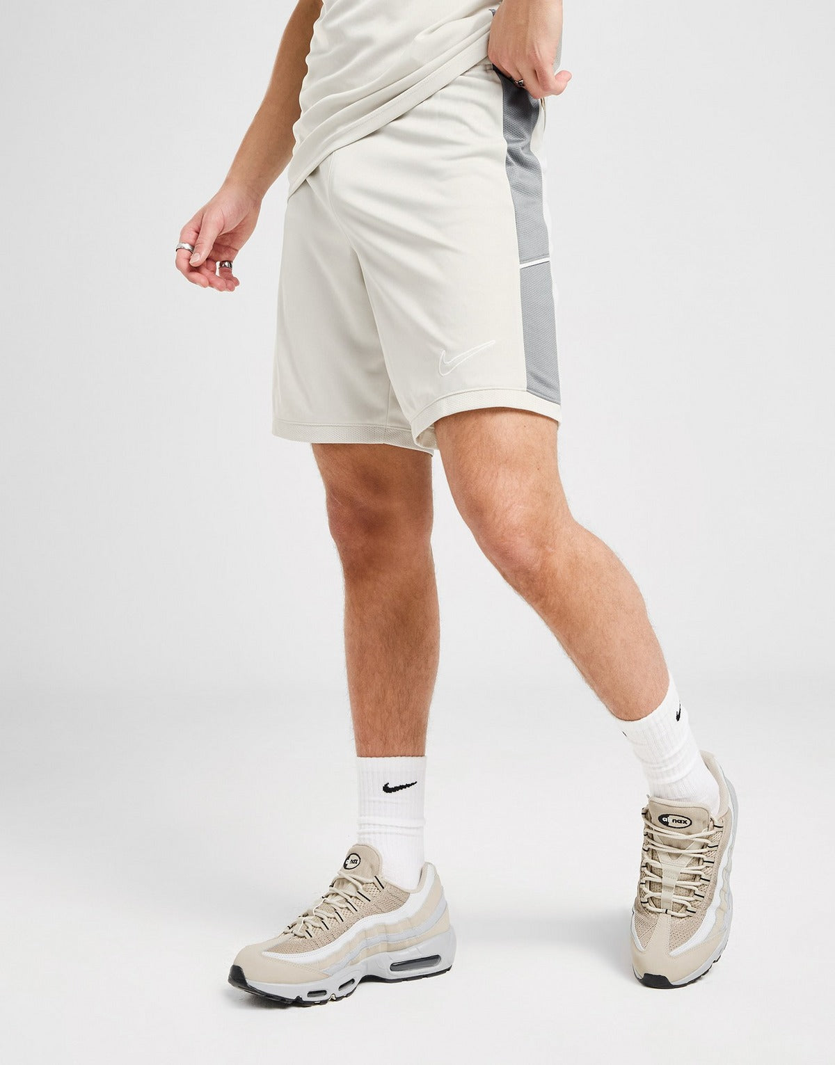 NIKE SHORT ACADEMY HOMME