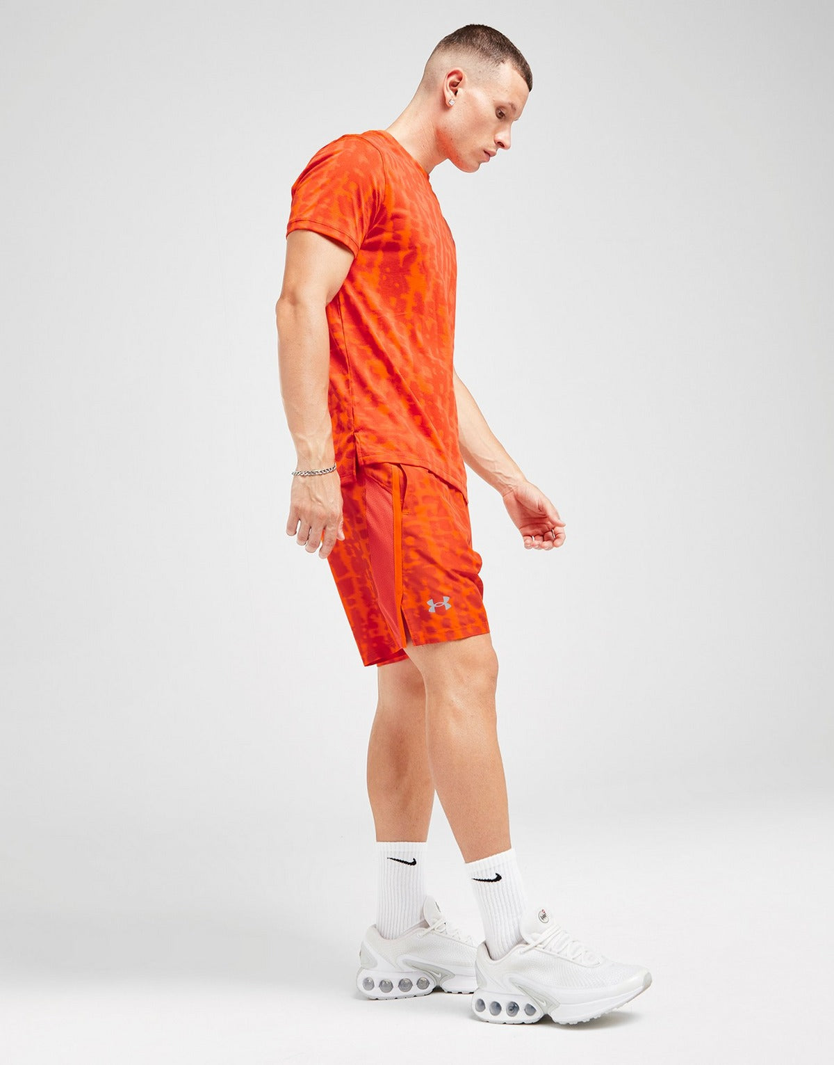 UNDER ARMOUR SHORT LAUNCH