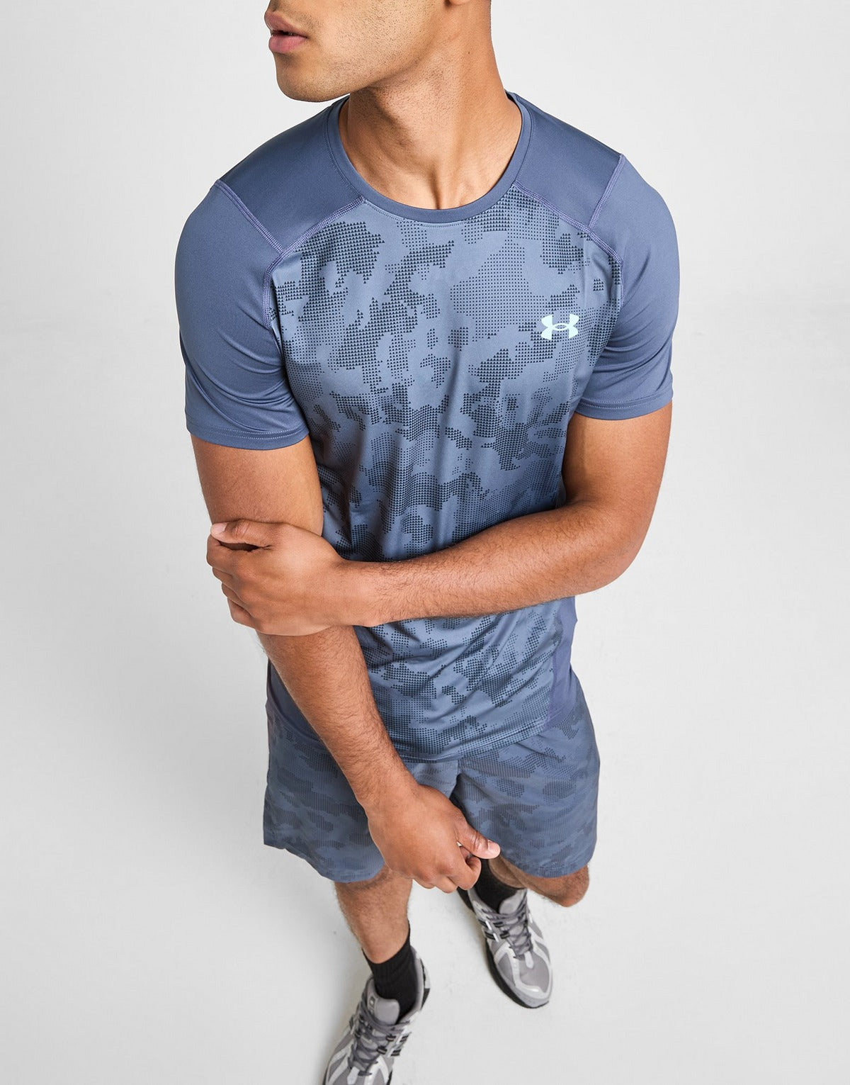 UNDER ARMOUR T-SHIRT HEATGEAR CAMO HOMME