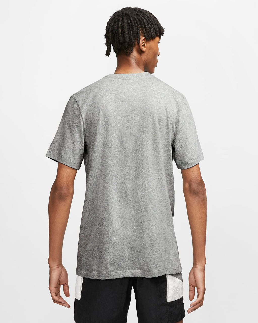 T-SHIRT NIKE CLUB - GRIS