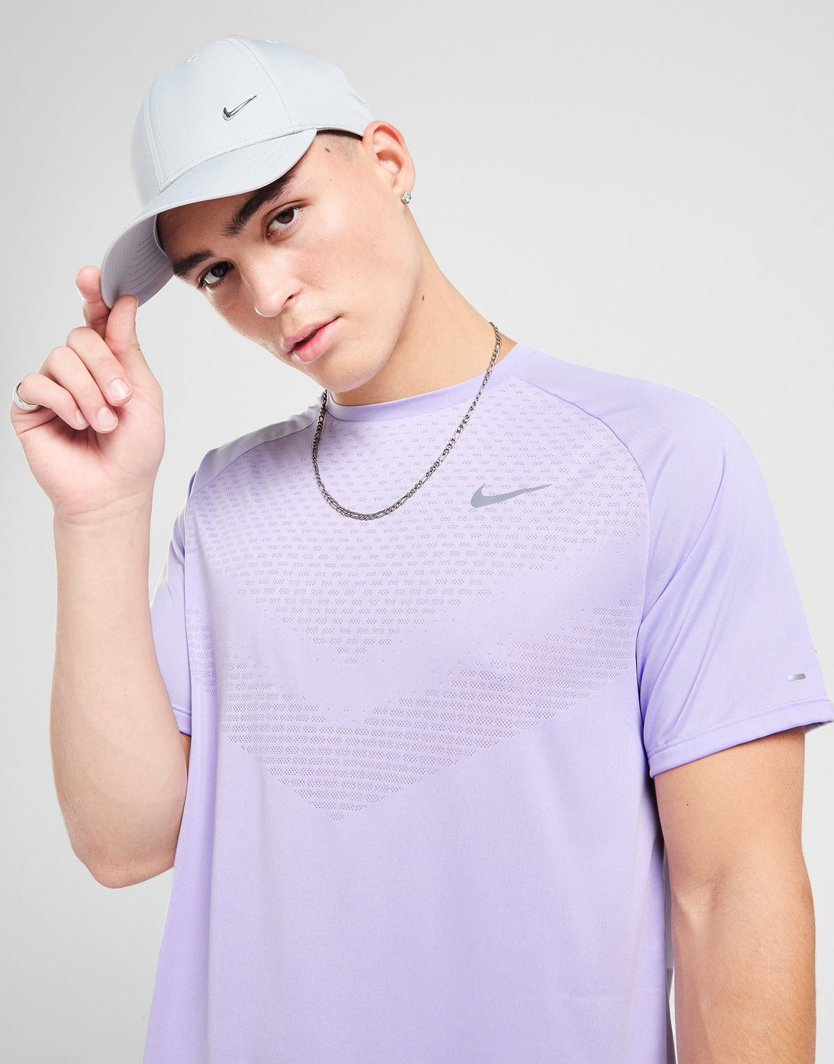 NIKE STRIDE T-SHIRT