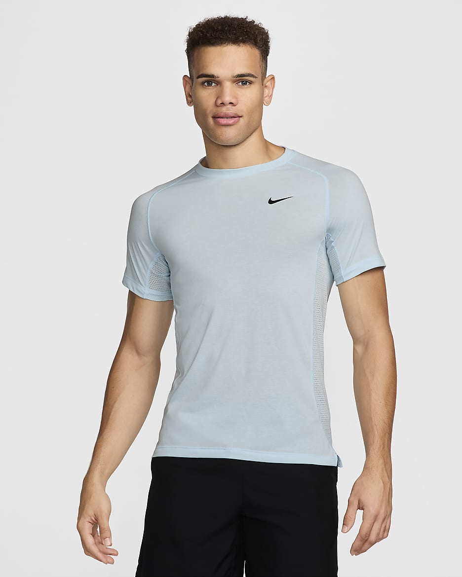 Haut de fitness à manches courtes Dri-Fit