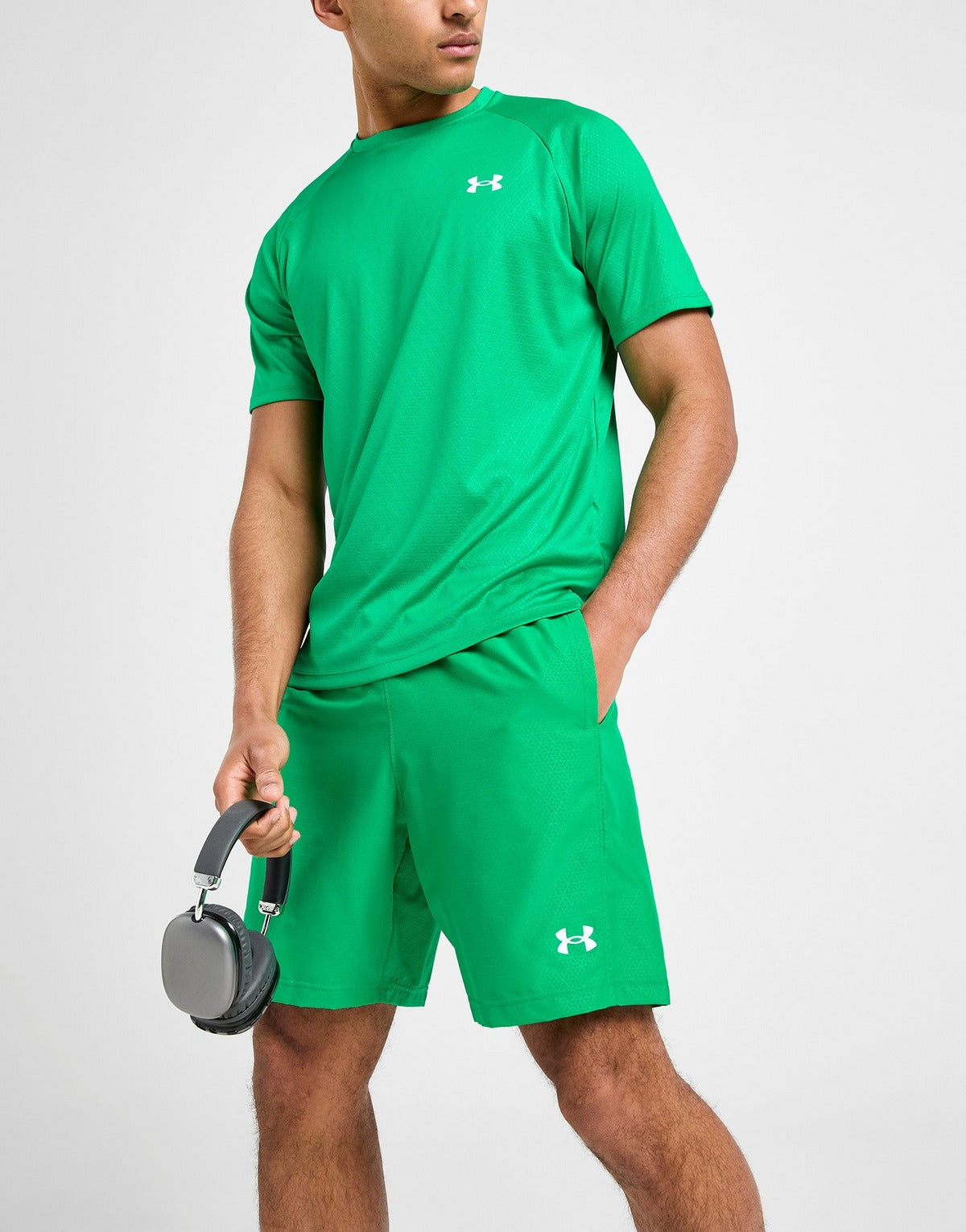 UNDER ARMOUR SHORT TECH