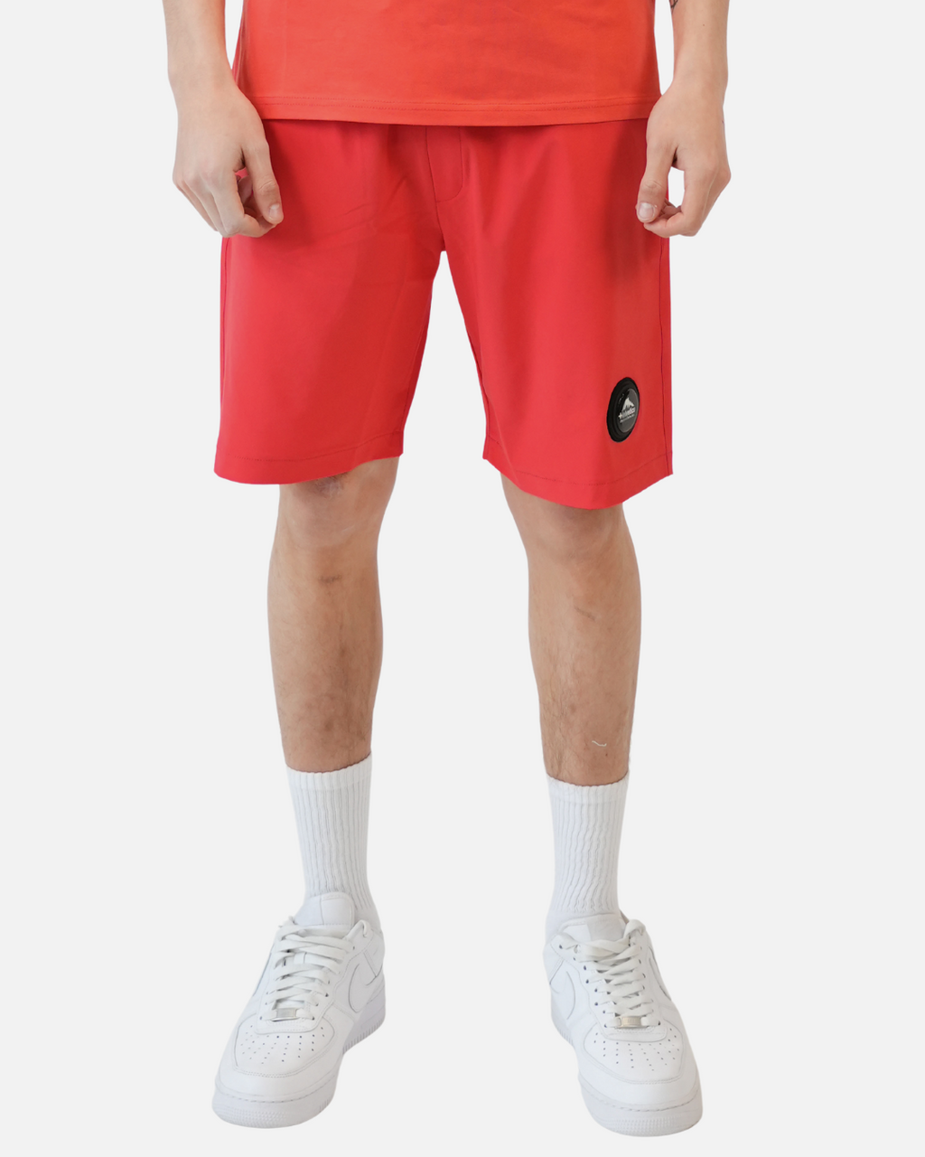 SHORT HELVETICA CAPRI