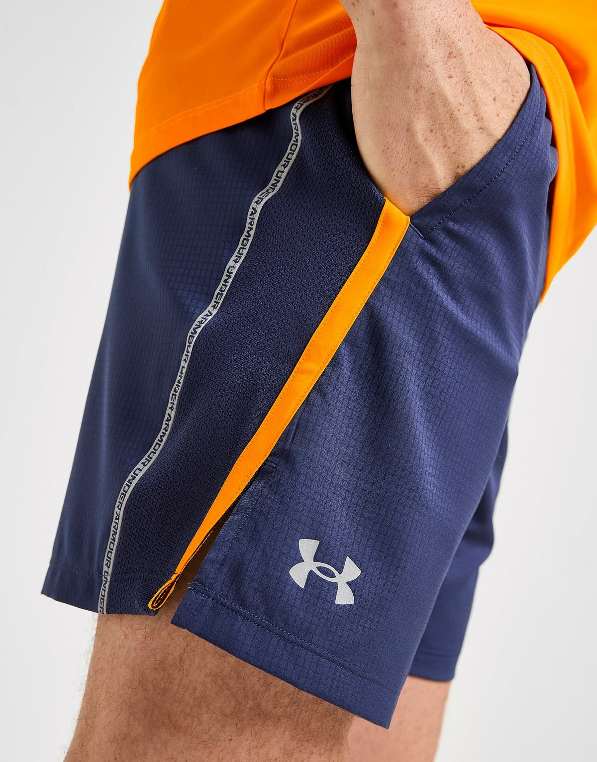 UNDER ARMOUR SHORT LAUNCH