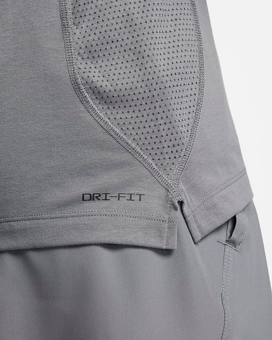 Haut de fitness à manches courtes Dri-Fit