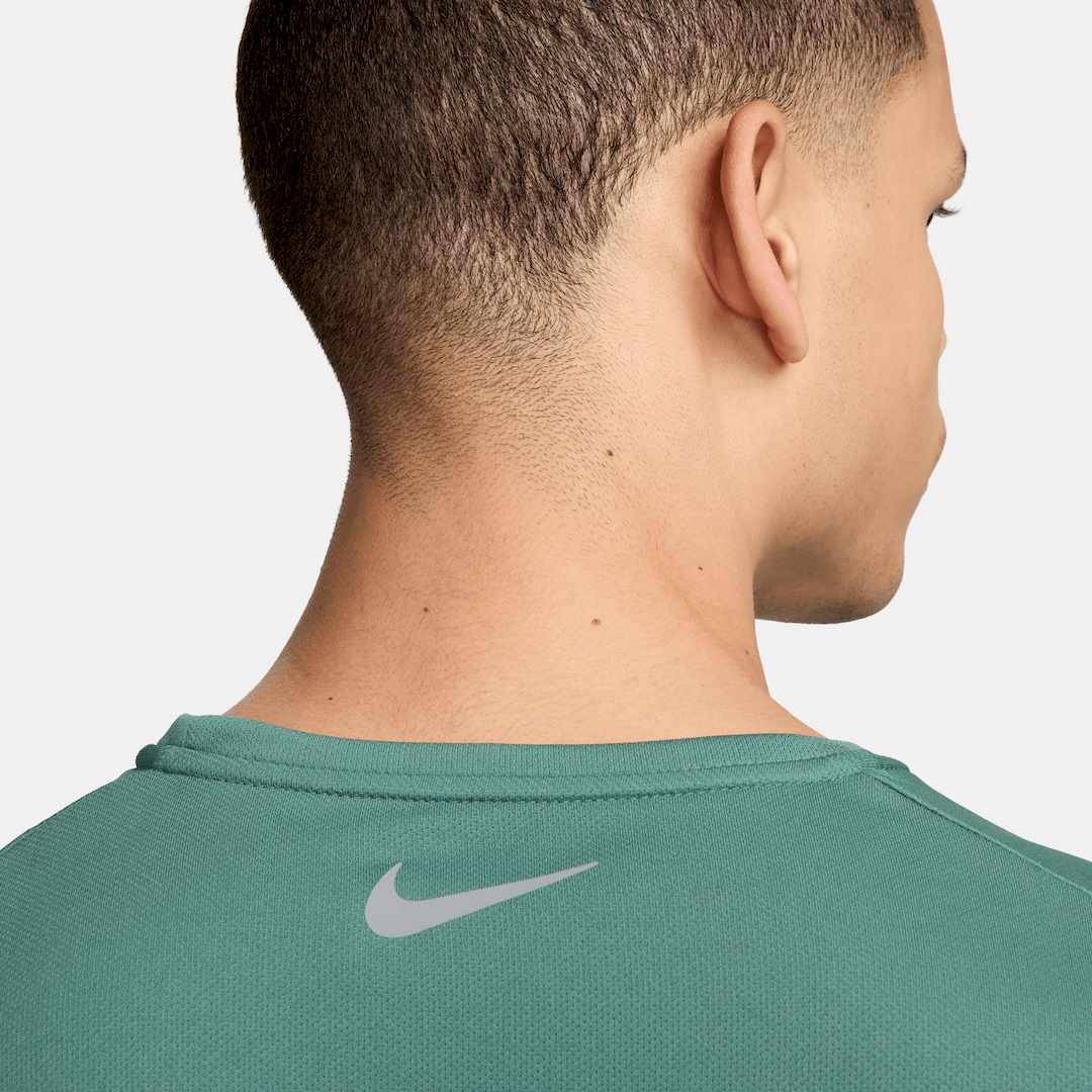 T-SHIRT NIKE CHALLENGER FLASH - VERT