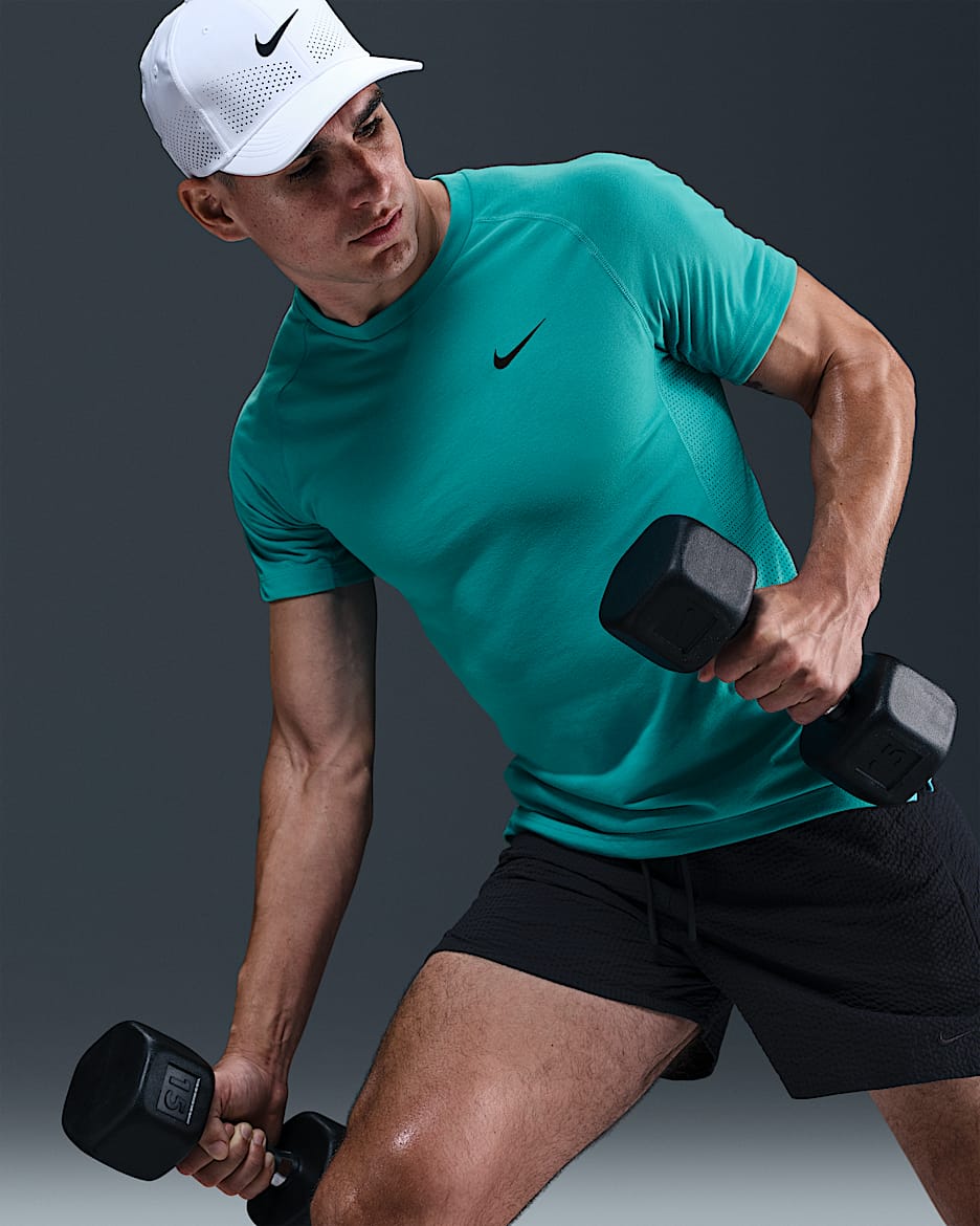 Haut de fitness à manches courtes Dri-Fit