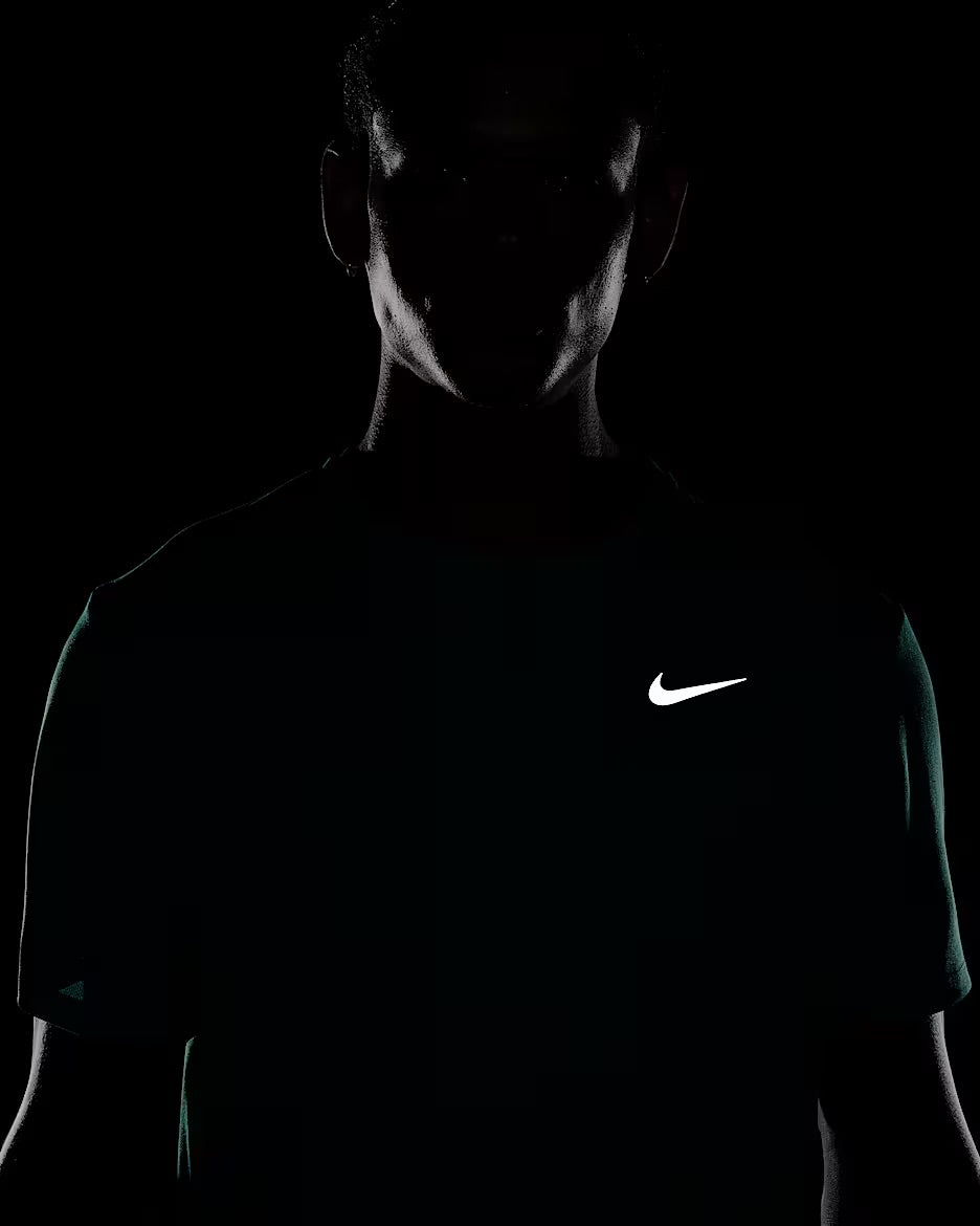 Haut de Running à manches courtes Dri Fit UV