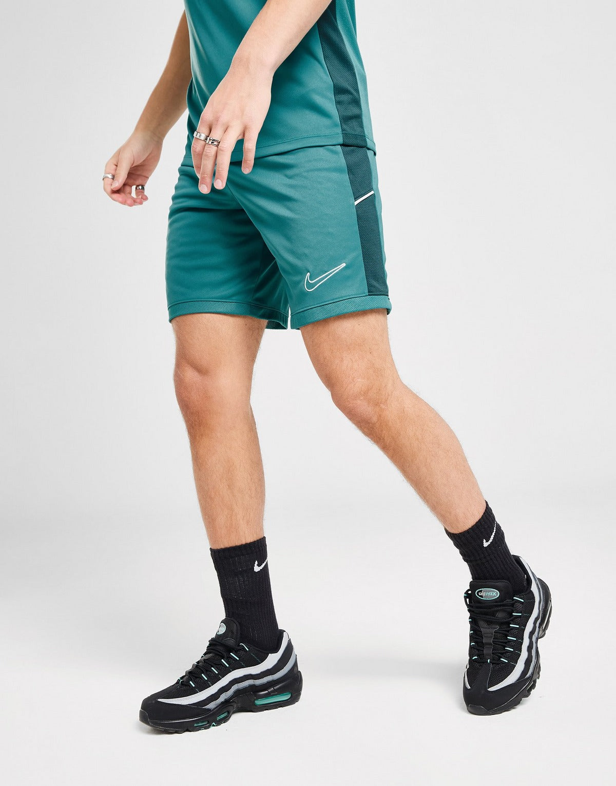 NIKE SHORT ACADEMY HOMME